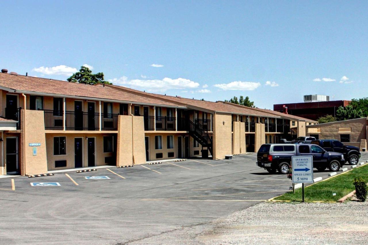 Baymont By Wyndham Grand Junction Hotel Exterior foto